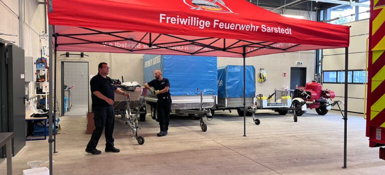 ⛺ Zwei neue Pavillons für Feuerwehr und Förderverein